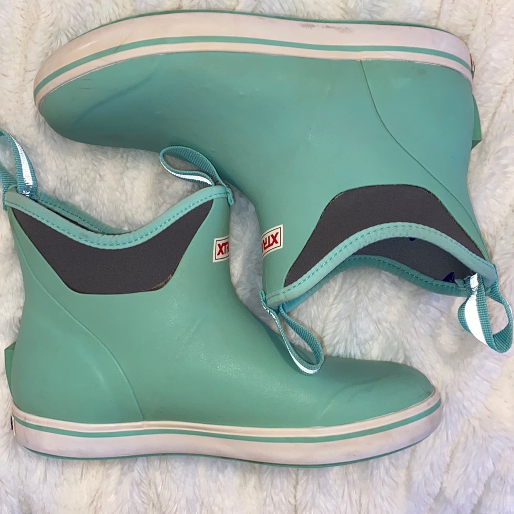 Xtratuf booties